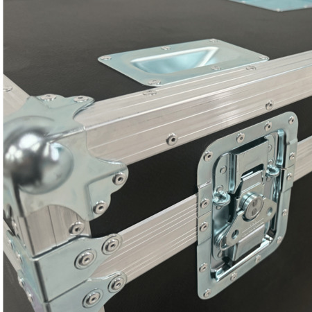 6-Way Chauvet Ovation Reve E-3 IP Flightcase 